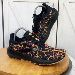 Brooks Launch 9 Run Wild Running Shoes
Womens 8 Animal Print Black
